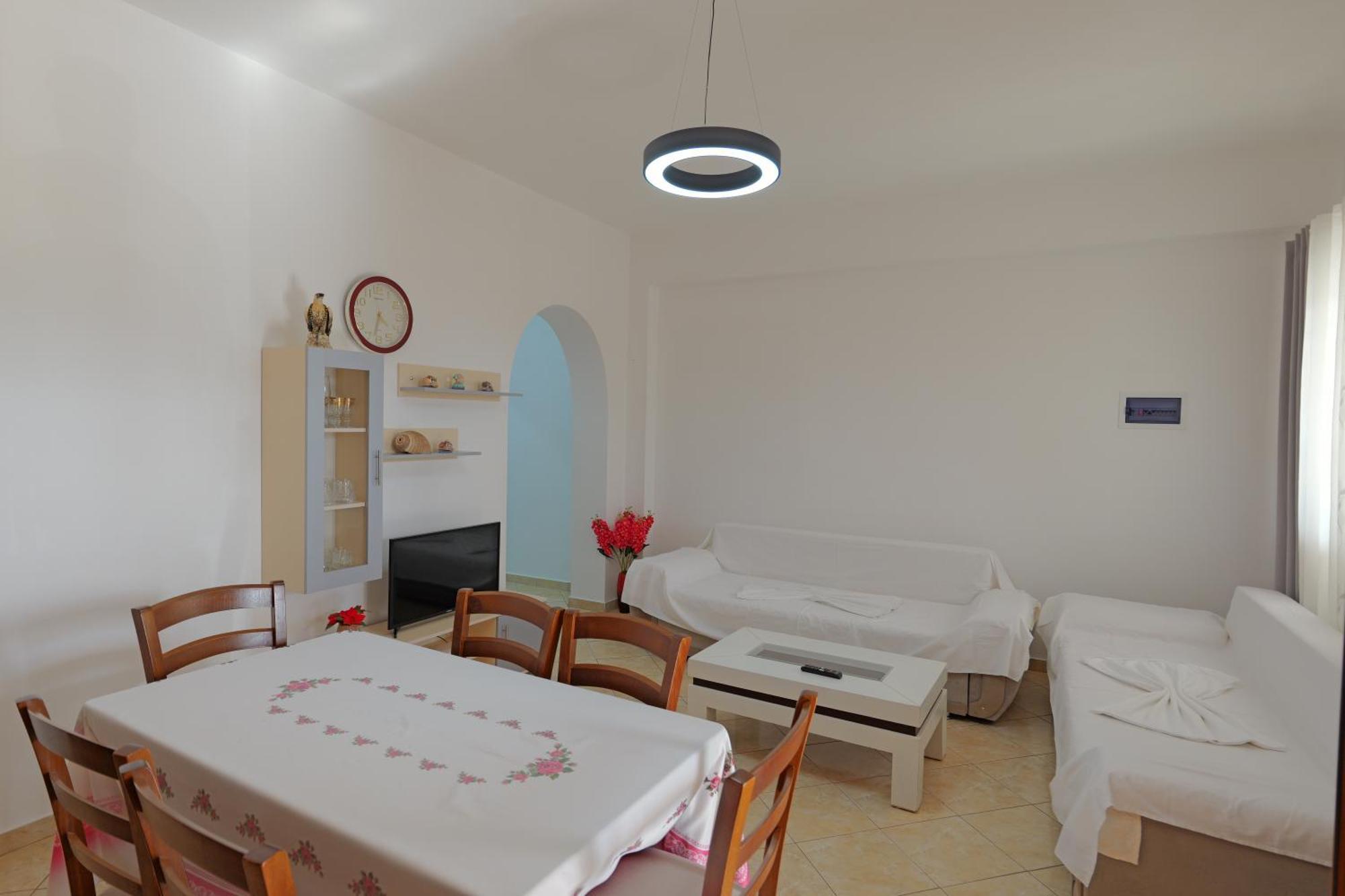 Brahimi Guest House Ksamil Bagian luar foto
