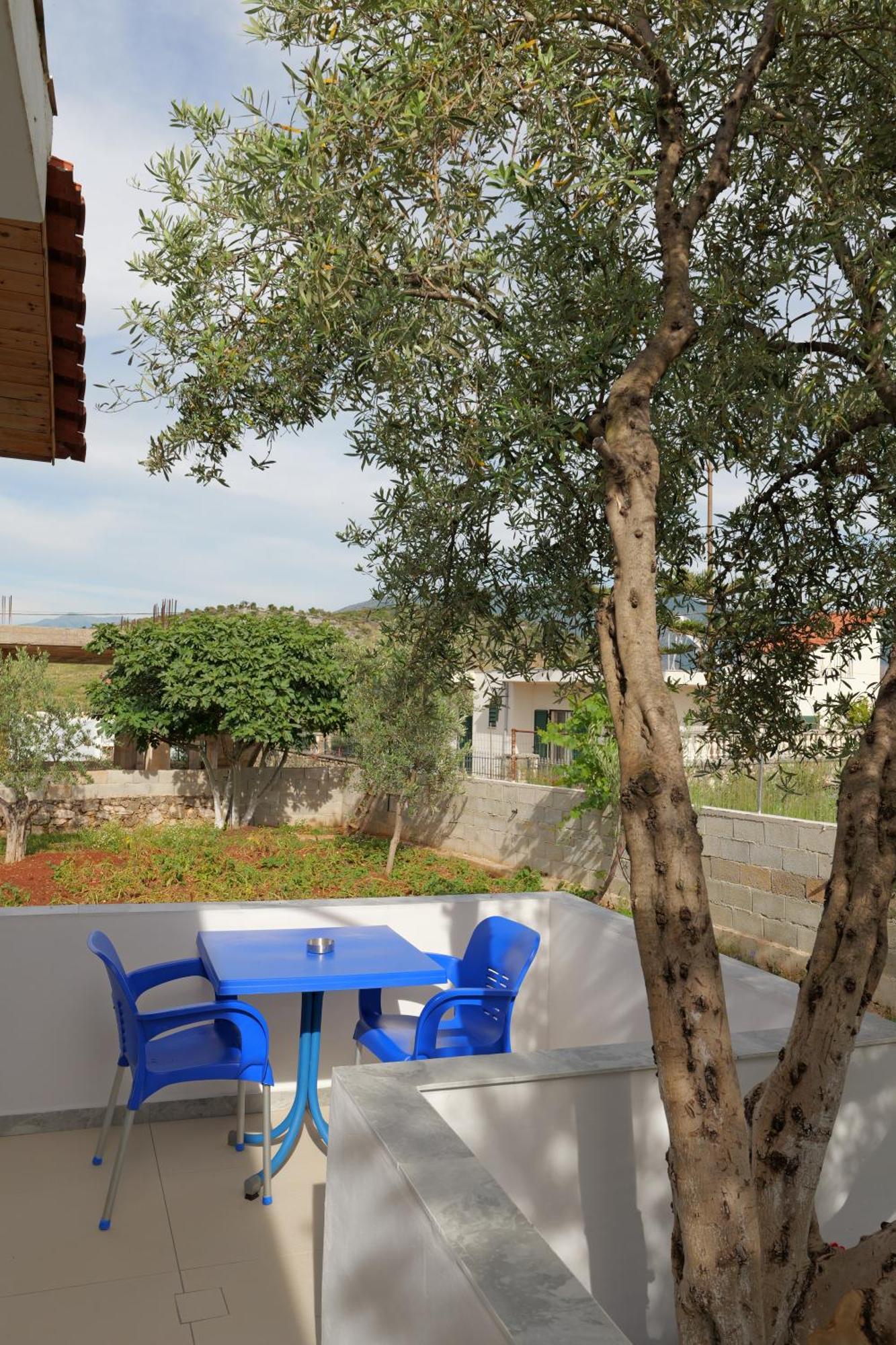 Brahimi Guest House Ksamil Bagian luar foto